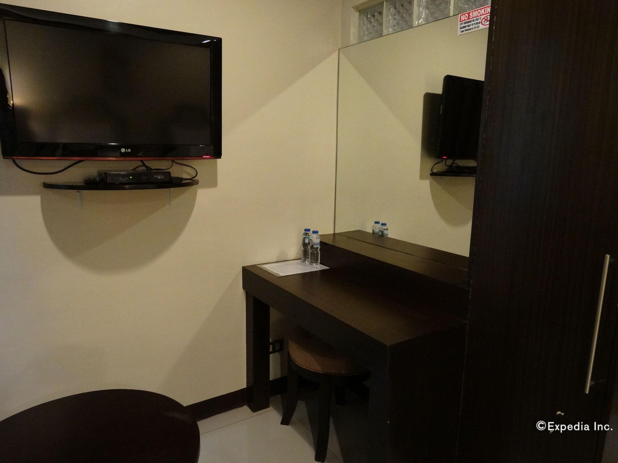 فندق أجنحة بيريدوت Davao City المظهر الخارجي الصورة