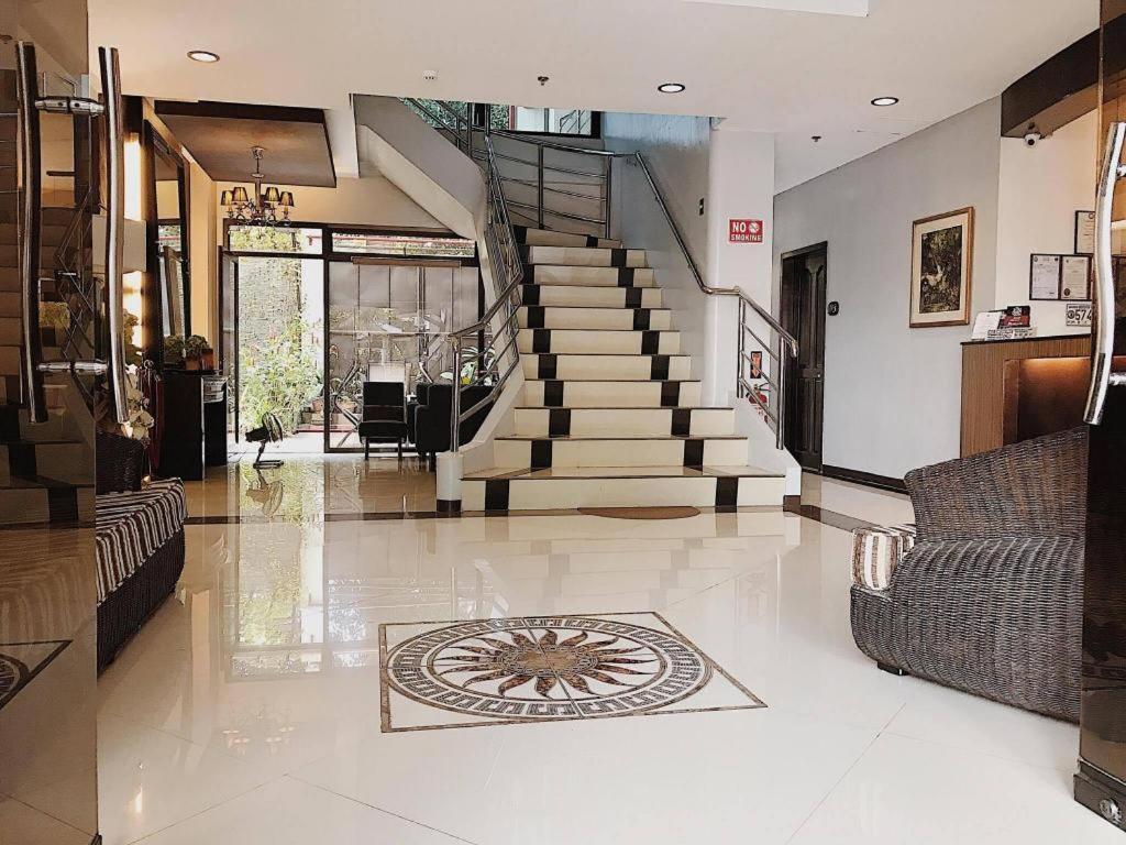 فندق أجنحة بيريدوت Davao City المظهر الخارجي الصورة